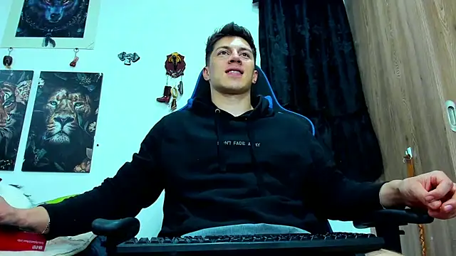 Snapshot of javiersexymann chatting on March 18, 2025, 11:42 pm javiersexymann online show from March 18, 2025, 11:42 pm