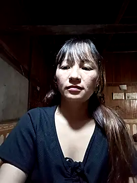 Snapshot of Mini3333 chatting on November 12, 2025, 10:24 pm Mini3333 online show from November 12, 2025, 10:24 pm