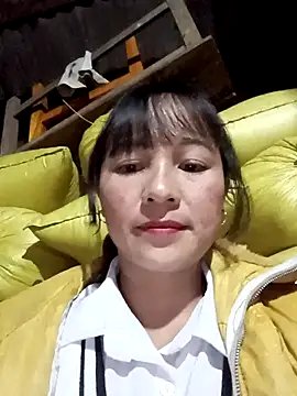 Snapshot of Mini3333 chatting on November 26, 2025, 12:05 pm Mini3333 online show from November 26, 2025, 12:05 pm