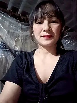 Snapshot of Mini3333 chatting on November 22, 2025, 12:48 pm Mini3333 online show from November 22, 2025, 12:48 pm