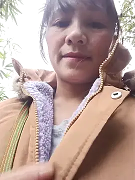 Snapshot of Mini3333 chatting on November 21, 2025, 12:09 am Mini3333 online show from November 21, 2025, 12:09 am