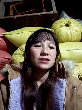 Snapshot of Mini3333 chatting on November 23, 2025, 10:20 pm Mini3333 online show from November 23, 2025, 10:20 pm