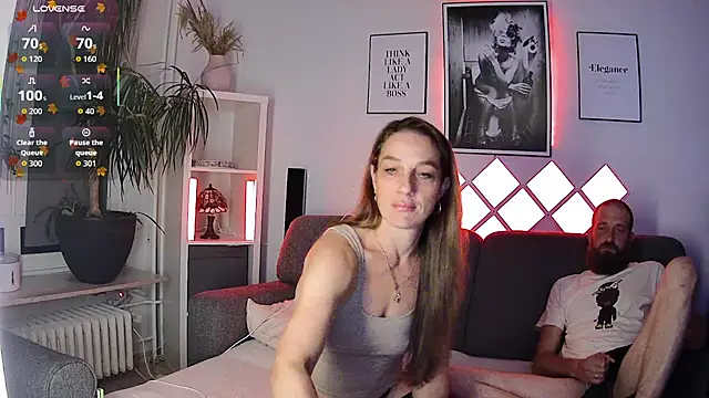 XBellaXundXUweX online show from September 24, 2025, 6:36 pm