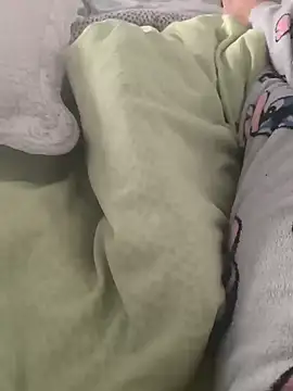 Snapshot of purofuego6 chatting on September 24, 2025, 4:57 pm purofuego6 online show from September 24, 2025, 4:57 pm