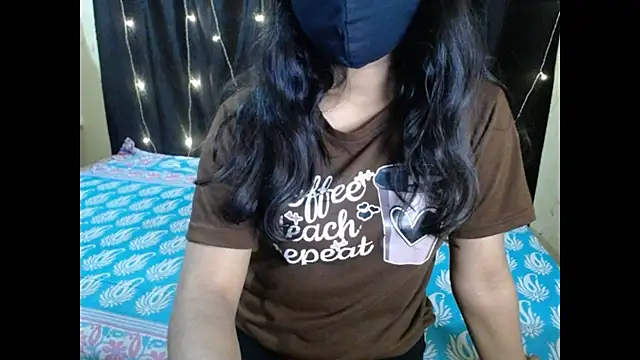 Snapshot of Vanya_7 chatting on November 27, 2025, 10:54 pm Vanya 7 online show from November 27, 2025, 10:54 pm