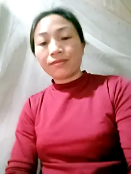 lucybaby00 online show from March 11, 2026, 11:10 pm