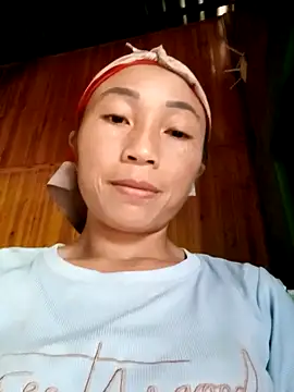 lucybaby00 online show from October 5, 2025, 5:09 am