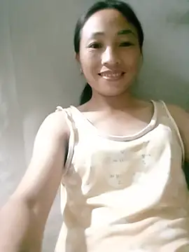 Snapshot of lucybaby00 chatting on August 6, 2026, 5:24 am lucybaby00 online show from August 6, 2026, 5:24 am