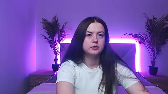 Snapshot of MavkaCute chatting on November 21, 2025, 7:24 pm MavkaCute online show from November 21, 2025, 7:24 pm