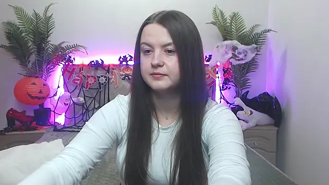 Snapshot of MavkaCute chatting on October 22, 2025, 6:18 pm MavkaCute online show from October 22, 2025, 6:18 pm