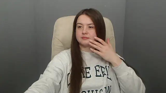 MavkaCute online show from February 21, 2026, 7:05 pm