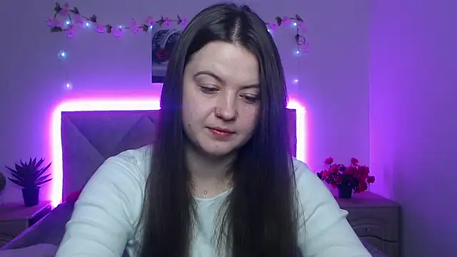 Snapshot of MavkaCute chatting on April 24, 2026, 6:21 pm MavkaCute online show from April 24, 2026, 6:21 pm