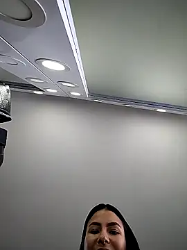 gabysanta  online show from March 10, 2026, 1:15 pm