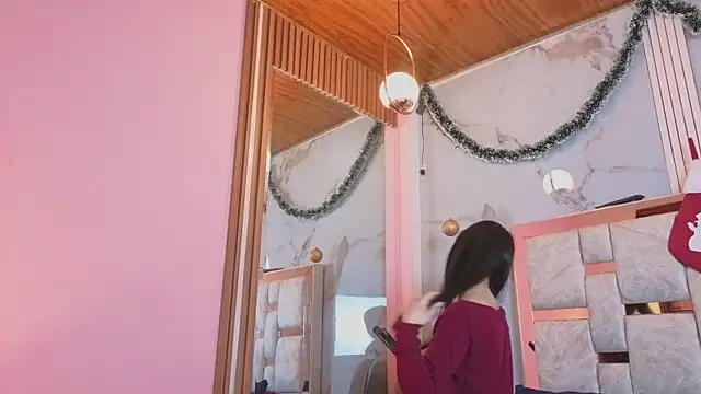 Snapshot of Aria_Bennett1 chatting on December 15, 2025, 11:38 am Aria Bennett1 online show from December 15, 2025, 11:38 am