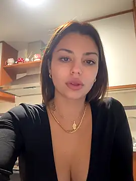 Snapshot of NoeliaGarcia17 chatting on November 10, 2025, 11:32 pm NoeliaGarcia17 online show from November 10, 2025, 11:32 pm