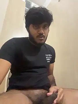 Snapshot of hotboy_hyd1 chatting on May 15, 2026, 9:35 pm hotboy hyd1 online show from May 15, 2026, 9:35 pm