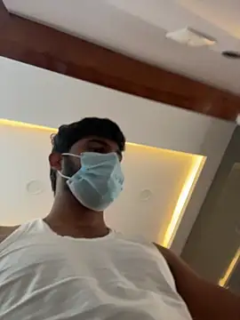 hotboy hyd1 online show from November 16, 2025, 9:47 am