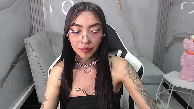 Snapshot of Ashley_Blum_v chatting on October 10, 2025, 8:09 pm Ashley Blum v online show from October 10, 2025, 8:09 pm