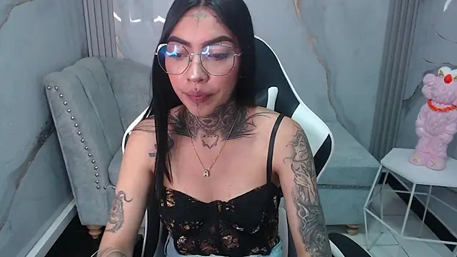 Snapshot of Ashley_Blum_v chatting on September 18, 2025, 7:39 pm Ashley Blum v online show from September 18, 2025, 7:39 pm