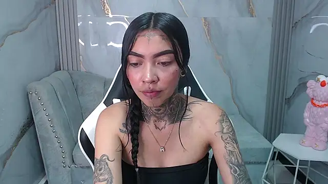 Snapshot of Ashley_Blum_v chatting on September 20, 2025, 8:03 pm Ashley Blum v online show from September 20, 2025, 8:03 pm