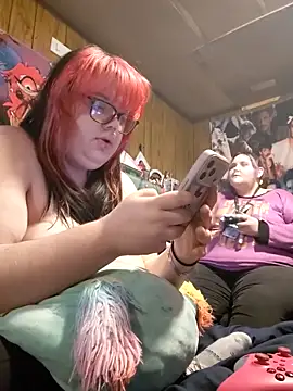 Snapshot of GoddessDess chatting on May 3, 2026, 1:11 am GoddessDess online show from May 3, 2026, 1:11 am