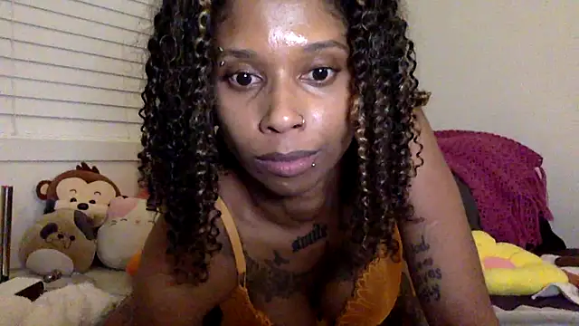 Jayla Quinn online show from December 2, 2025, 1:28 am
