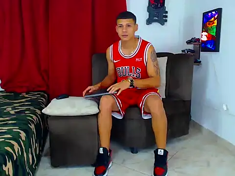 jefferson exotic21 online show from February 4, 2026, 7:47 am