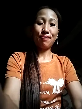 Snapshot of cute_love00 chatting on September 9, 2025, 2:32 am cute love00 online show from September 9, 2025, 2:32 am