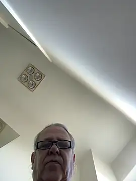 MaxFapper123 online show from June 9, 2026, 11:06 pm