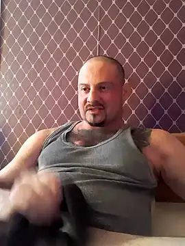  NEREZA  online show from September 24, 2025, 2:23 pm