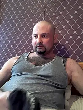 Snapshot of _NEREZA_ chatting on May 8, 2026, 4:33 pm NEREZA online show from May 8, 2026, 4:33 pm