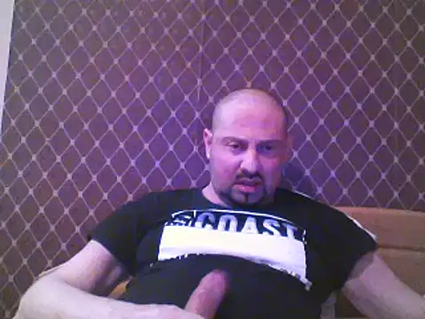 Snapshot of _NEREZA_ chatting on May 27, 2026, 6:15 pm NEREZA online show from May 27, 2026, 6:15 pm