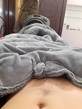 cubi676767 online show from December 17, 2025, 4:34 pm