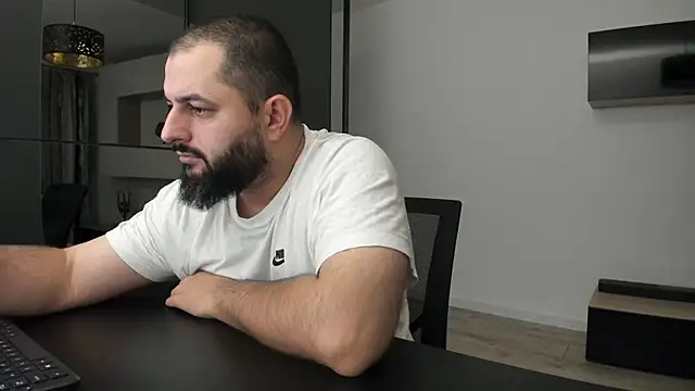 DravenPeak online show from September 29, 2025, 6:24 pm