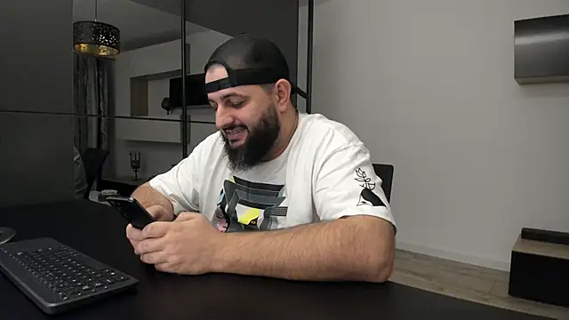 DravenPeak online show from November 23, 2025, 10:53 pm