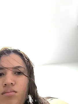 Snapshot of butterfly777_ chatting on September 29, 2025, 11:05 am butterfly777  online show from September 29, 2025, 11:05 am