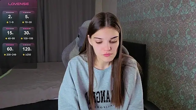 Snapshot of magic_shy_ chatting on November 16, 2025, 1:21 am magic shy online show from November 16, 2025, 1:21 am