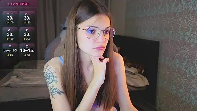 Snapshot of magic_shy_ chatting on September 14, 2025, 3:34 pm magic shy  online show from September 14, 2025, 3:34 pm