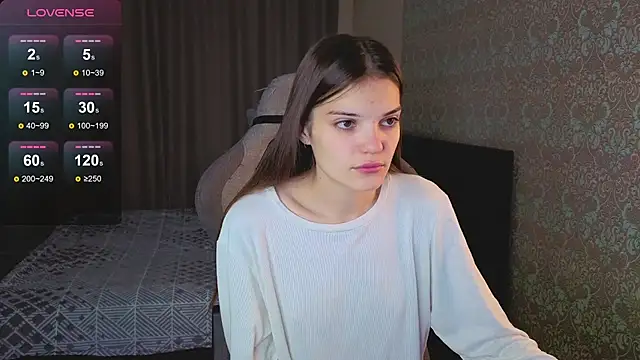 Snapshot of magic_shy_ chatting on November 7, 2025, 1:43 am magic shy online show from November 7, 2025, 1:43 am