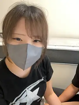 Snapshot of reon_reonreon chatting on October 1, 2025, 5:01 am reon reonreon online show from October 1, 2025, 5:01 am