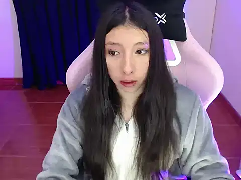 Snapshot of ScarlettShirahoshi chatting on September 24, 2025, 11:50 am ScarlettShirahoshi online show from September 24, 2025, 11:50 am