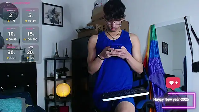 Snapshot of Gael_Jones chatting on September 26, 2025, 3:02 am Gael Jones online show from September 26, 2025, 3:02 am