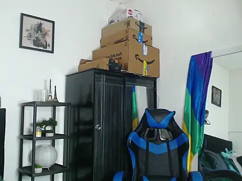 Snapshot of Gael_Jones chatting on September 14, 2025, 6:03 am Gael Jones online show from September 14, 2025, 6:03 am