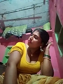 Snapshot of sanjna_sharmaa chatting on September 20, 2025, 2:44 pm sanjna sharmaa online show from September 20, 2025, 2:44 pm