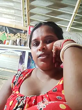 Snapshot of Hot-Show2 chatting on September 29, 2025, 7:04 am Hot-Show2 online show from September 29, 2025, 7:04 am