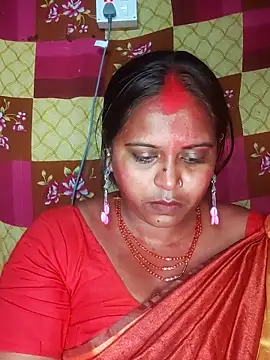 Snapshot of Hot-Show2 chatting on October 3, 2025, 4:52 pm Hot-Show2 online show from October 3, 2025, 4:52 pm