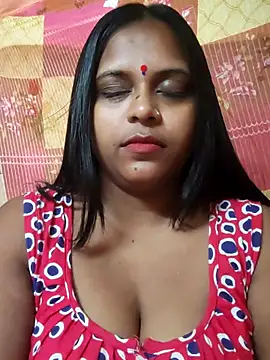 Snapshot of Hot-Show2 chatting on September 14, 2025, 12:00 am Hot-Show2 online show from September 14, 2025, 12:00 am