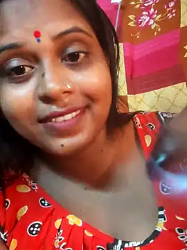 Snapshot of Hot-Show2 chatting on September 27, 2025, 10:32 am Hot-Show2 online show from September 27, 2025, 10:32 am