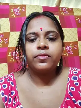 Snapshot of Hot-Show2 chatting on October 10, 2025, 5:19 am Hot-Show2 online show from October 10, 2025, 5:19 am