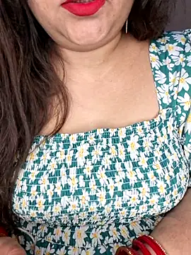 indian-hotmilfs online show from April 21, 2026, 7:42 pm